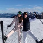 Ab in den Schnee: Das sportliche Traumpaar erobert die Berge