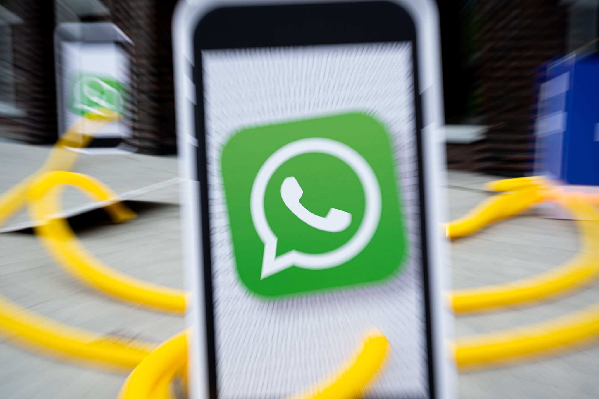 WhatsApp