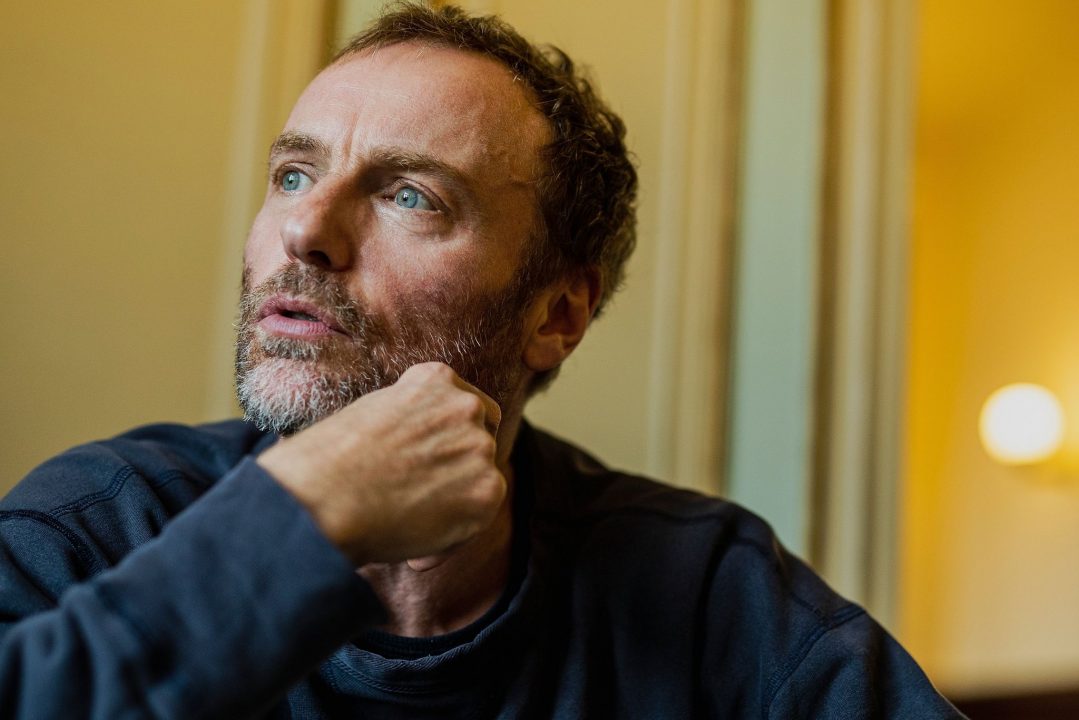 Was ist schon normal? – Mark Waschke wird 50