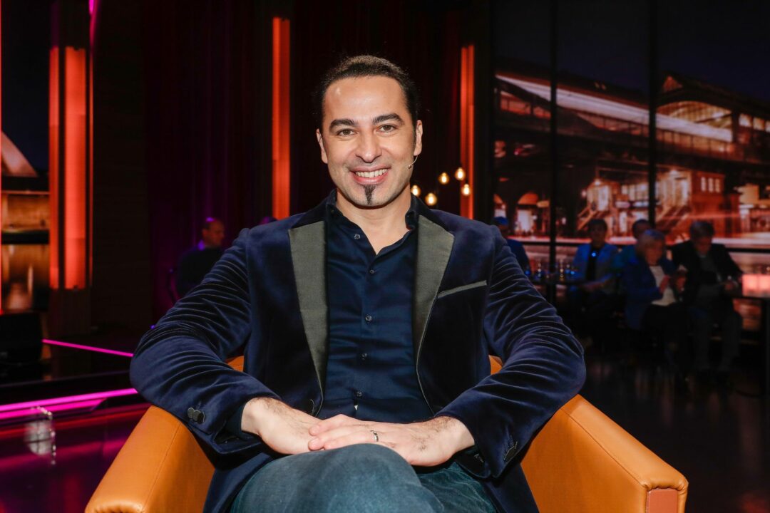 Komiker Ceylan und Mittermeier: Comedy in Krisenzeit wichtig