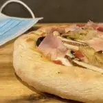 Pizza im Lockdown: Von Hobby-Pizzabäckern und Start-ups
