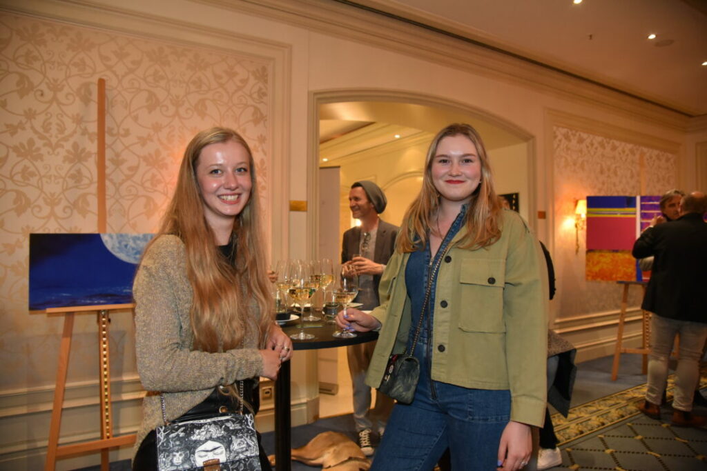 DSC 6200 Janes Magazin