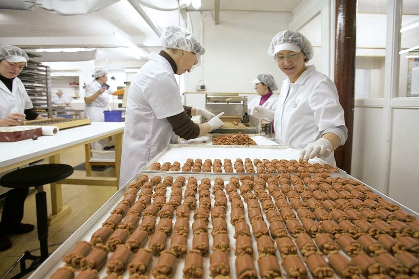 November 2022 Pariser Edelmarzipan Roellchen Janes Magazin