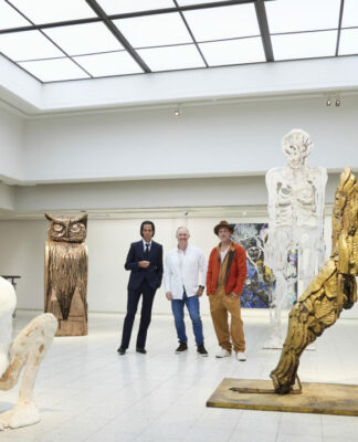 Hollywood in Finnland: Brad Pitt und Nick Cave stellen Kunst aus