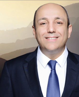 In einem interessanten Gespräch mit Emanuell Charis.