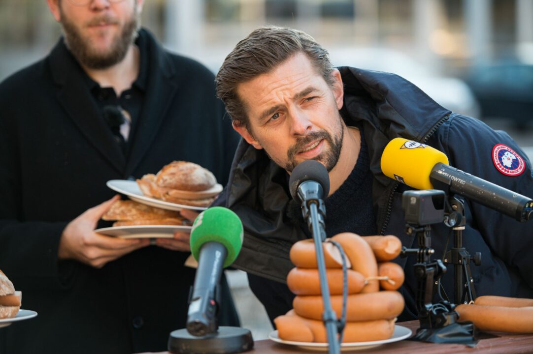 Vom Friseur zur Fernsehmarke: Klaas Heufer-Umlauf wird 39