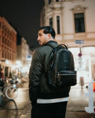 Fußballstar Emre Can als Creative Director und Co-Founder