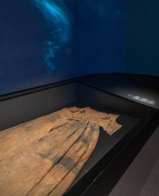 Garderobe vom Meeresgrund: Neue Ausstellung enthüllt 400 Jahre altes Hochzeitskleid