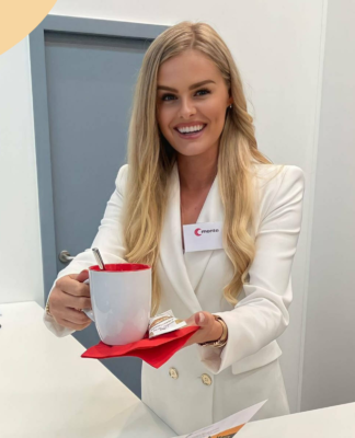 Professionelle Hostessen schaffen einen erheblichen Mehrwert für Marken und Unternehmen bei Veranstaltungen und Messen