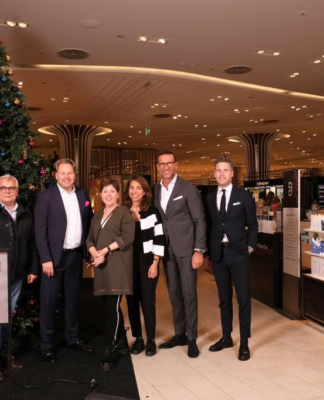 Weihnachtsaktion für Seniorenheim