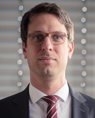 Jan Moritz Schilling und Christian Alscher werden Partner bei MOOG