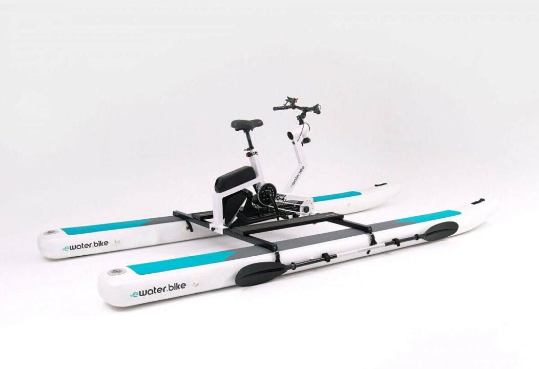 Mit dem neuen eWater.Bike auf dem Wasser aktiv Mit dem neuen eWater.Bike auf dem Wasser aktiv