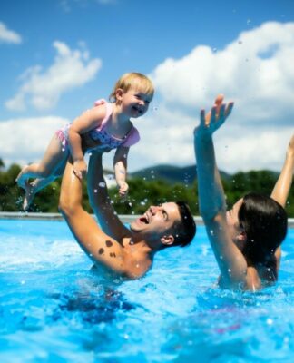 Kroatien im Ferienhaus – Besonders cool mit Pool !