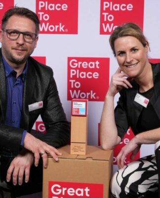 Platz 2 im Wettbewerb „Beste Arbeitgeber im kleinen Mittelstand 2023“ für Nürnberger Agentur