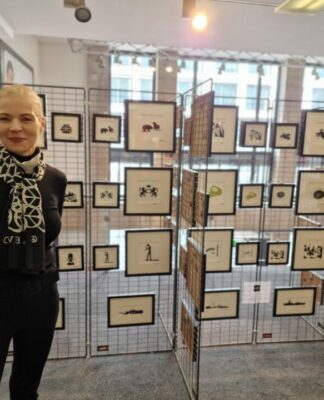 Hugendubel-Ausstellung zeigt unterschiedliche Facetten Frankfurts und Kunst aus Afrika