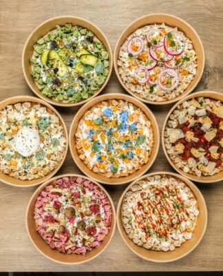 Neueröffnung in Berlin: 85 Grad Simmer Kitchen bringt mit extravaganten Toppings Manti auf ein neues Level!