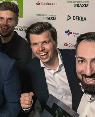 Autohaus Tabor gewinnt den 1. Platz beim Gebrauchtwagen Award 2023