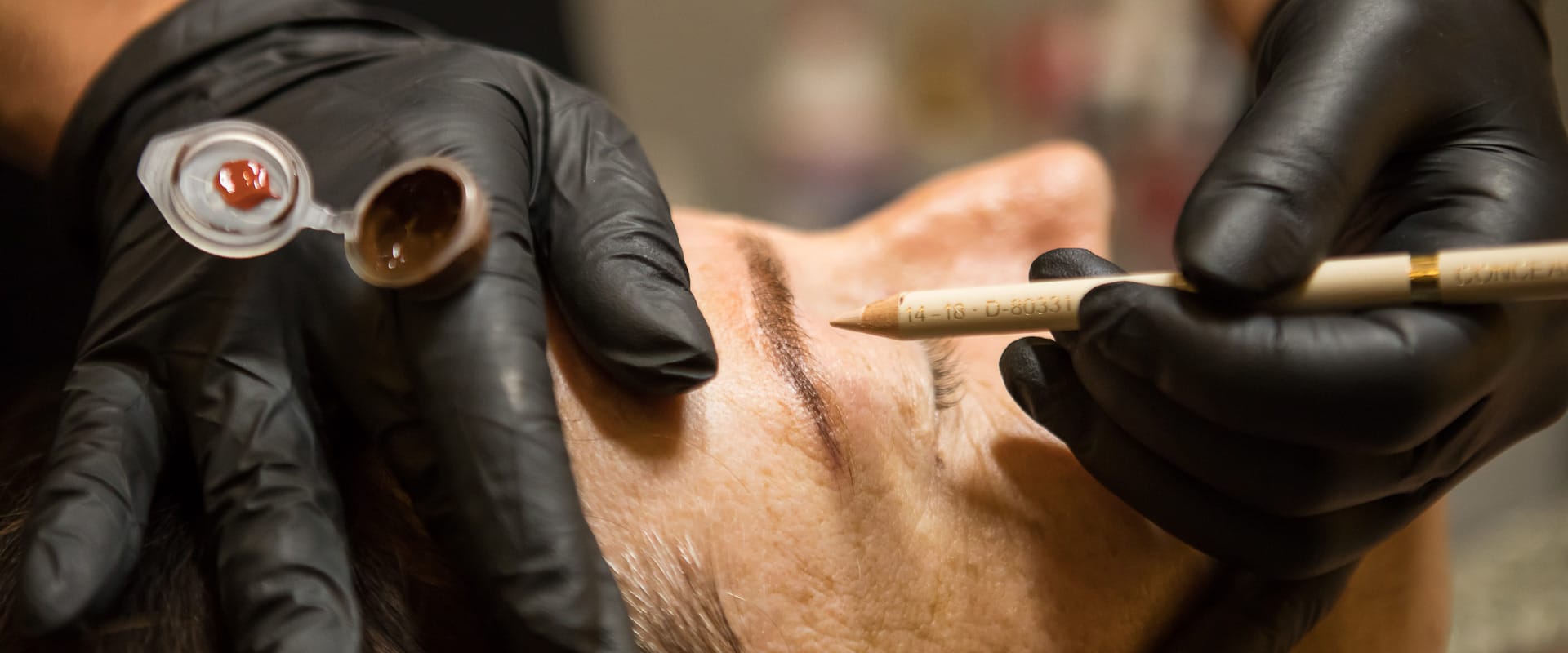 Alles, was du über Microblading wissen musst Alles, was du über Microblading wissen musst
