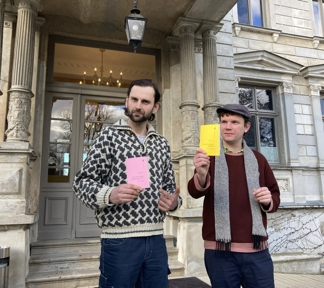 Bunte Lektüre als perfektes Ostergeschenk