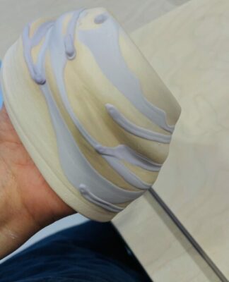 Foto des Tages: Handgemachte Keramik im Frankfurter Studio von Viola Beuscher