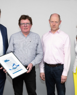 30 Jahre DENIOS: Volker Krähe feiert Dienstjubiläum