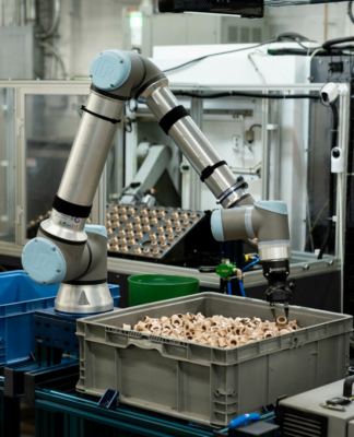 Universal Robots geht Partnerschaft mit Denali ein