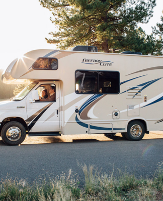 Flexibilität und Sicherheit beim Camping: All-inclusive Schutz für Wohnmobil- und Wohnwagenmieter