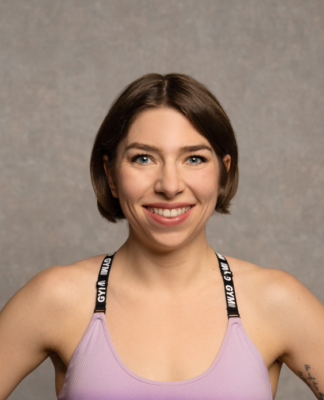 Personal Trainerin Nina Graber bietet ganzheitliches Online-Trainingsprogramm für jedes Alter an