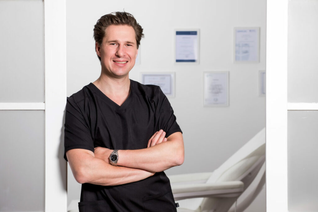 Dr. Christian Wolf, Facharzt für Plastische, Rekonstruktive und Ästhetische Chirurgie Foto: Moni Feller