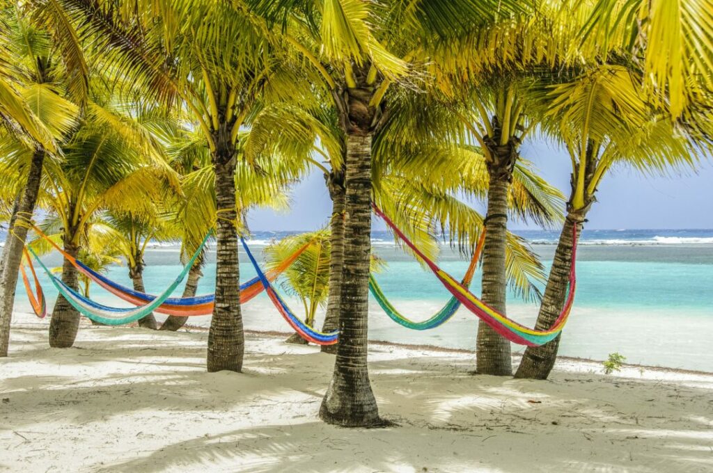 Von der Karibik über Belize bis nach Sardinien: Entspannung und Action in traumhaften Reisezielen 1 Bildrechte: Belize Tourism Board Fotograf: Barry Guimbellot