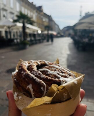 Foto des Tages: Die beste Zimtschnecke aus Klagenfurt