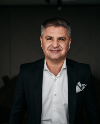 Vor dem Ja-Wort: Versicherungen prüfen und aktualisieren – Expertenrat von Peter Reimer