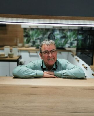 Warum du deinen Backofen regelmäßig reinigen solltest: Die unterschätzte Gefahr von Essensrückständen