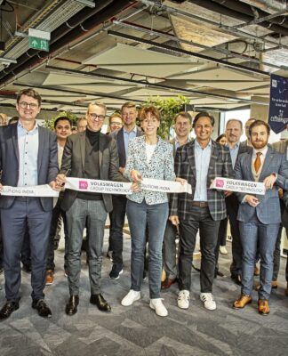 Škoda Auto und Volkswagen Group Technology Solutions India (VWITS) stärken ihre strategische Partnerschaft: neuer IT-Hub in der Tschechischen Republik
