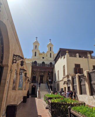 Antike Pracht: Koptisches Erbe in Kairo – St. Marienkirche – Die hängende Kirche