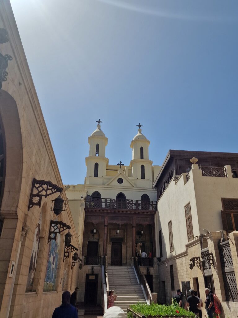 Antike Pracht: Koptisches Erbe in Kairo - St. Marienkirche - Die hängende Kirche Foto:  Janes Magazin / Jane Uhlig