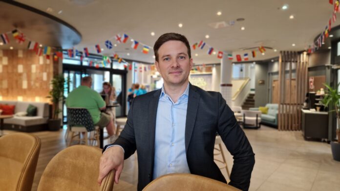 Erfahrungsbericht Melia Hotel City Center München Auf dem Bild: Hoteldirektor Tobias Führer Foto: Janes Magazin / Jane Uhlig