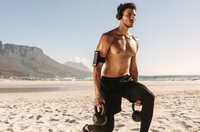 Was man für das Training im Freien tragen sollte Copyright: AdobeStock