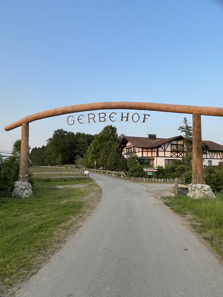 Apfelernte am Bodensee - Das Naturresort Gerbehof ist der perfekte Ort für den spätsommerlichen Fahrrad- und Wanderurlaub 7 Naturresort Gerbehof
Bildrechte: Gerbehof - Friedrichshafen