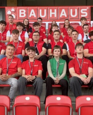 BAUHAUS: 500 neue Auszubildende und Führungskräfte starten durch