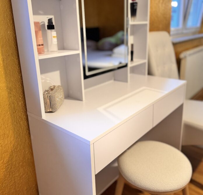 Schminktisch von SONGMICS HOME