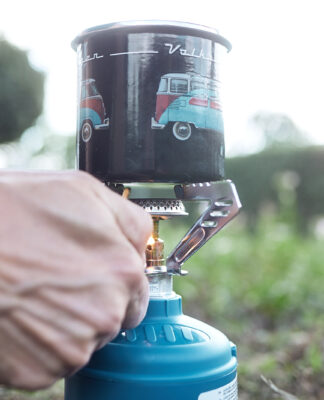 Verbrauchertipp | Kompakte Sommer-Energie für unterwegs: Das sollten Sie zu Gaskartuschen wissen