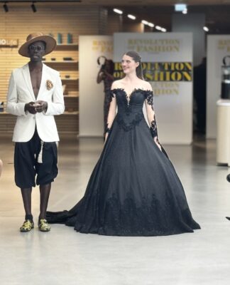 VICENTE Berlin entfacht mit seiner „Revolution of Fashion“ eine Bewegung – und berührt Herzen