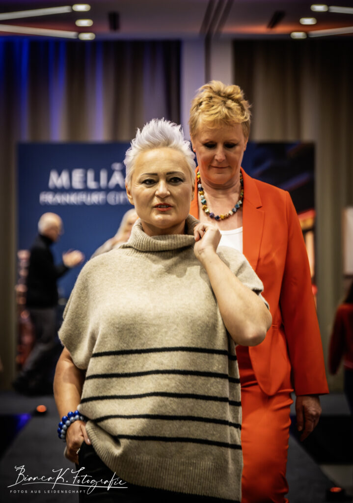 Wie muss ein Model sein? ELORA Fashion Show im MELIÁ Frankfurt City 28 Models Elora Fashion Show, Melia Frankfurt City, Copyright: Dirk Gier