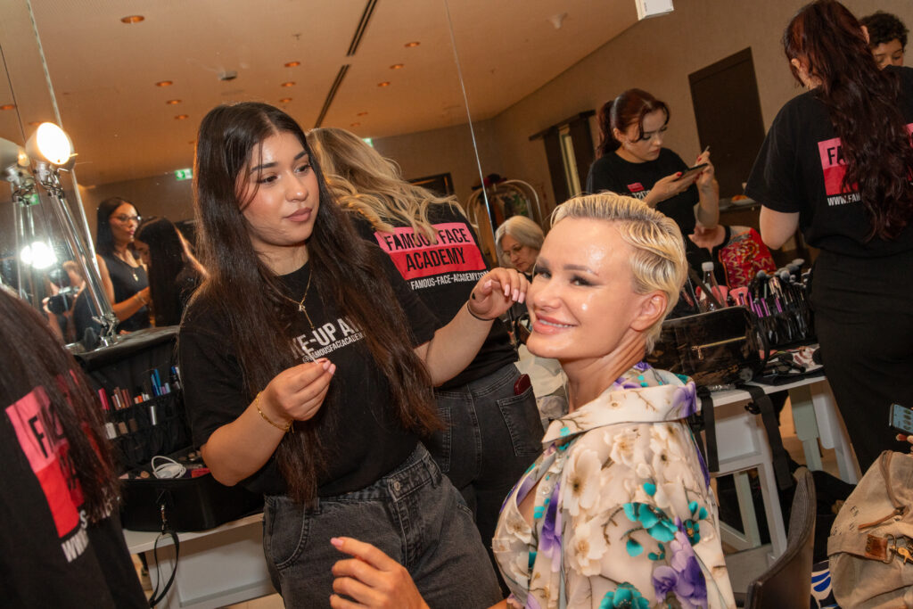 Elora Fashion Show Melia Frankfurt City : Danke an Famous Face Academy Copyright: Marika Sturm