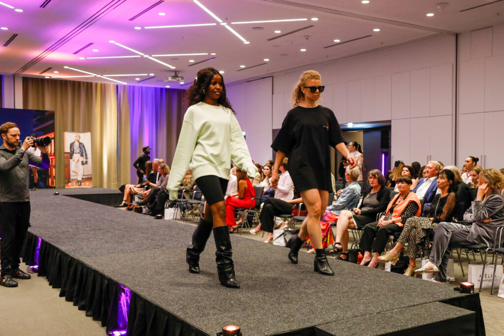 Silverstein Label präsentierte sportliche Mode - Fashion Show Melia Frankfurt City Copyright: Marika Sturm