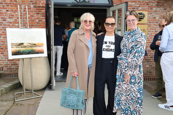 1. v.l. Ulla Kock am Brink Jenny Juergens Ildiko von Kuerthy Copyright: PETERSEN RELATIONS / syltpress