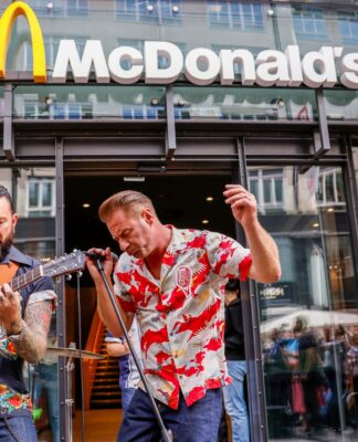 McDonald’s bringt Dick Brave in die Luft