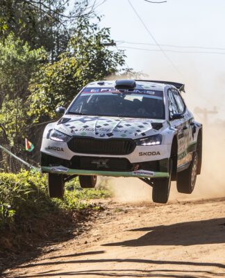 WRC2: Gryazin/Aleksandrov sichern Škoda Fabia RS Rally2 Platz 3 bei FIA Rallye-Weltmeisterschaft
