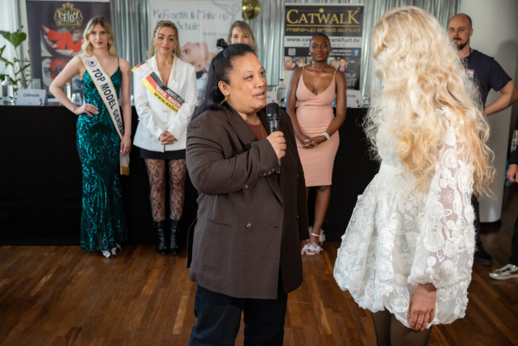 ELORA Fashion Show 2026: Neue Schönheitsideale erobern Frankfurt 15 AVANI Frankfurt City Elora Fashion Show: Model Casting V.I.P. Art-& Fashion Photographer Fabian Otto